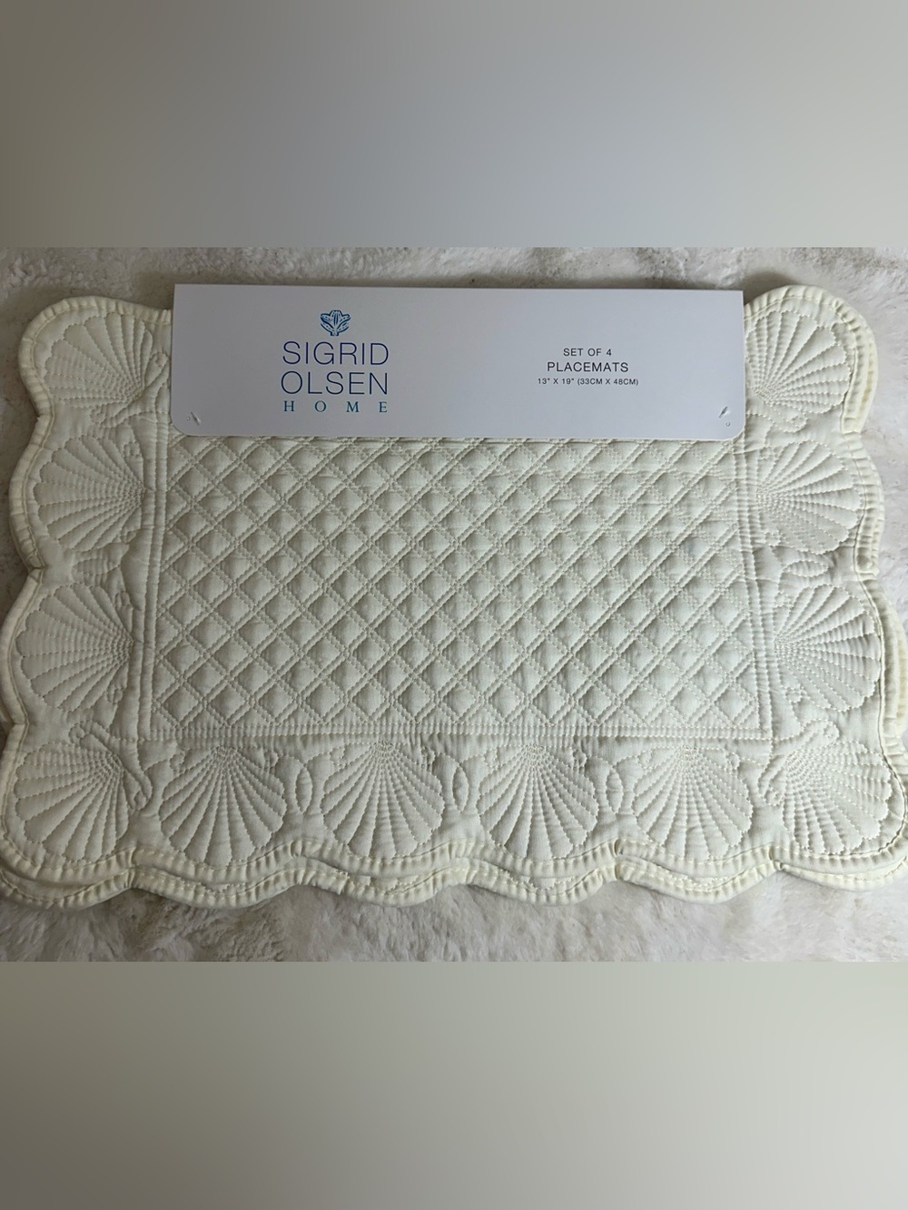 Sigrid Olsen Home set of 4 cloth shell 🐚 placemats